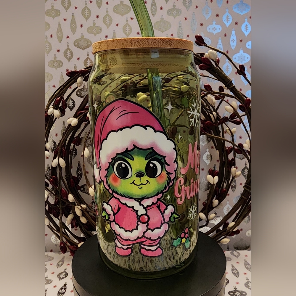 Green Grinch Christmas 16oz Glass Tumbler with Glass Straw